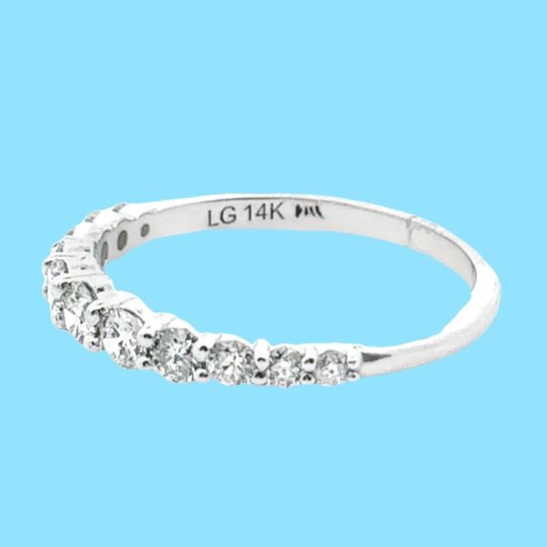 Lighthouse Lab Grown Diamond Ring 850-00008 Image 2 Monarch Jewelry Winter Park, FL