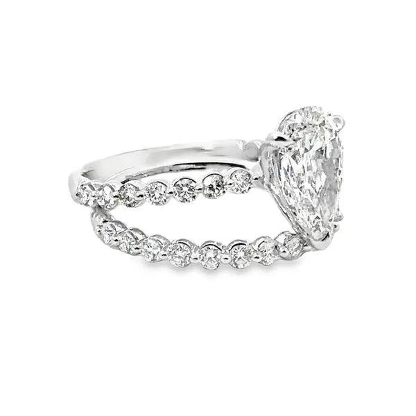 Lab Grown Diamond Ring Image 3 Monarch Jewelry Winter Park, FL