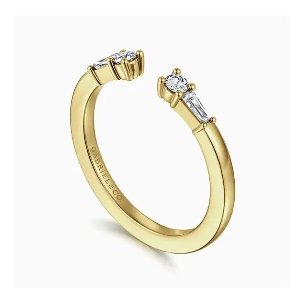 14K Yellow Gold Diamond Open Wedding Band Image 2 Moore Jewelers Laredo, TX