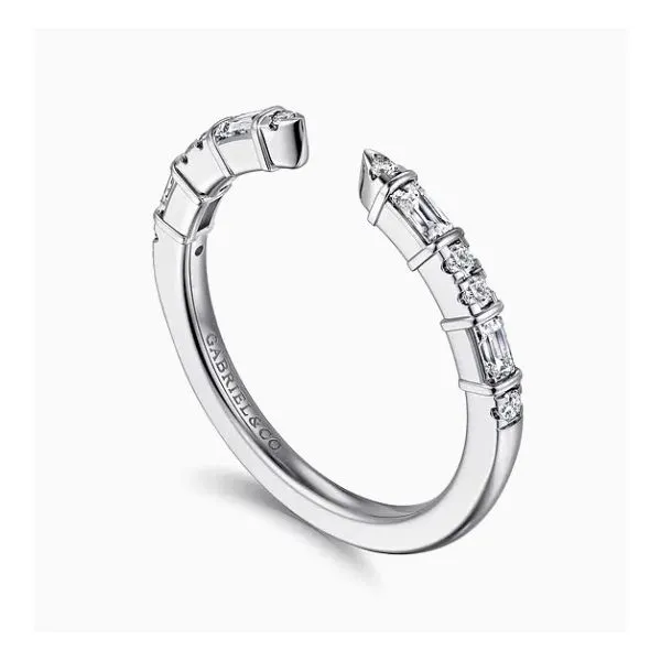 14K White Gold Diamond Open Wedding Band Image 2 Moore Jewelers Laredo, TX