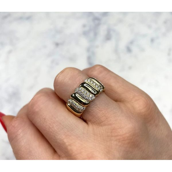 14K Yellow Gold Wave Fashion Ring Image 2 Moore Jewelers Laredo, TX