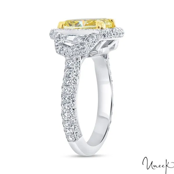 Fashion Ring Image 2 Moore Jewelers Laredo, TX