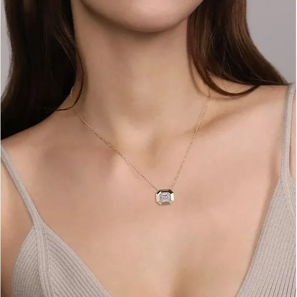 14K Yellow Gold Geometric Diamond Necklace Image 2 Moore Jewelers Laredo, TX