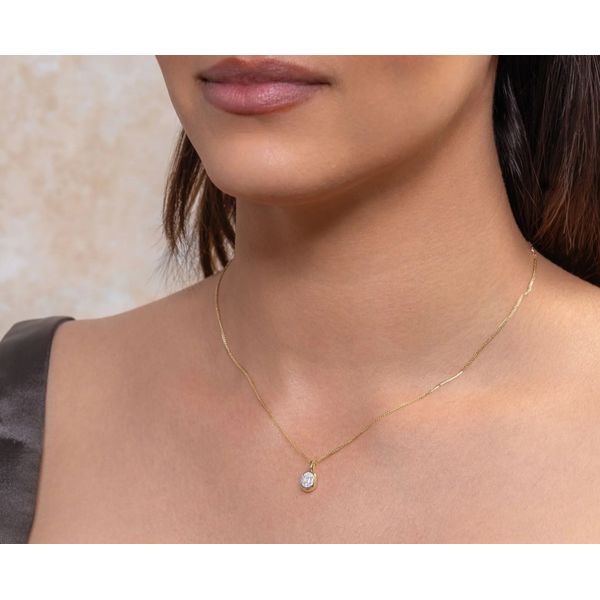 Necklace Image 2 Moore Jewelers Laredo, TX