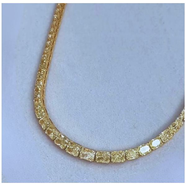 Necklace Moore Jewelers Laredo, TX