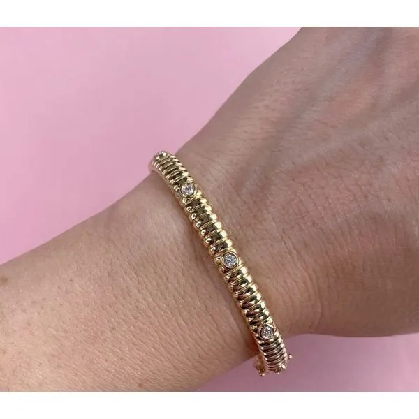 14K Yellow Gold Bezel Diamond Sation Bracelet Image 2 Moore Jewelers Laredo, TX