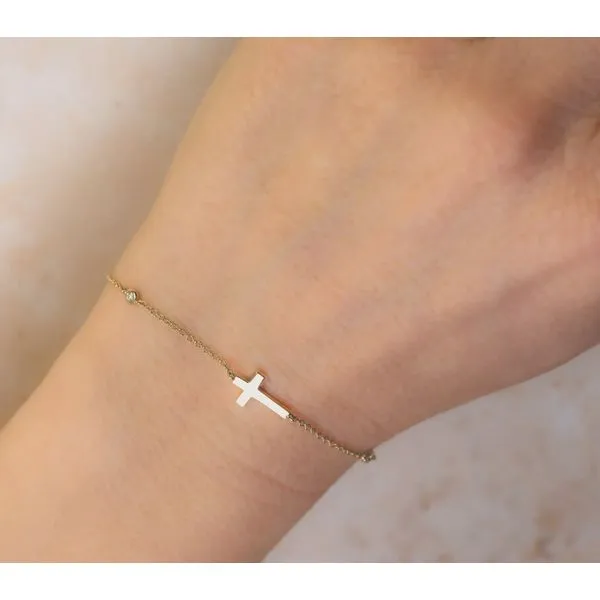14K Yellow Gold Cross Bracelet Image 2 Moore Jewelers Laredo, TX