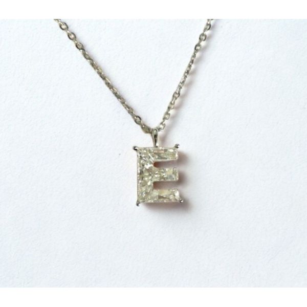 LABGROWN Diamond Pendant Moore Jewelers Laredo, TX