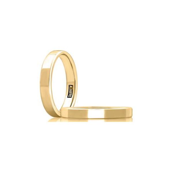 14K Gold Beveled Edge Polished Wedding Band Moore Jewelers Laredo, TX