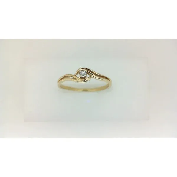 Estate 10K Yellow Gold Ring with Diamond Morgan's Jewelers Winona, MN