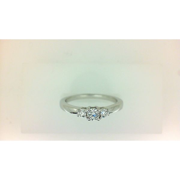 14kt White Gold Three Stone Ring Morgan's Jewelers Winona, MN