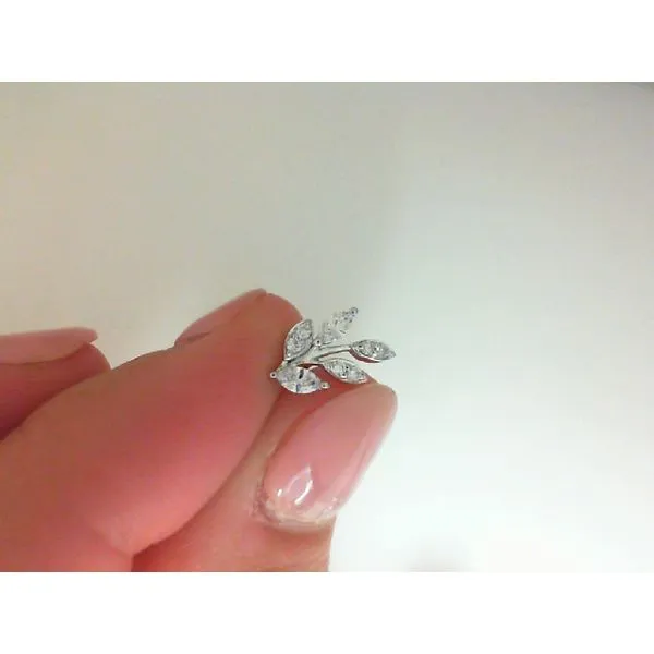 10K White Gold Fashion Leaf Earrings