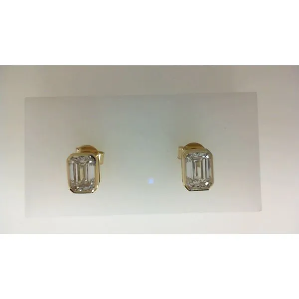14Kt Yellow Gold Stud Earrings Morgan's Jewelers Winona, MN