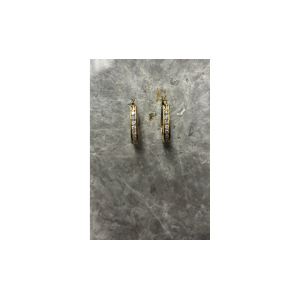 Earrings Morgan's Jewelers Winona, MN