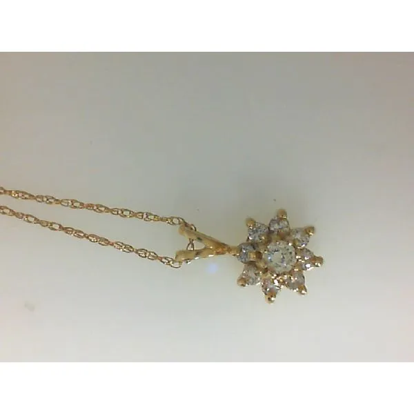 Estate Lady's 14K Yellow Gold Chain with Diamond Pendant Morgan's Jewelers Winona, MN