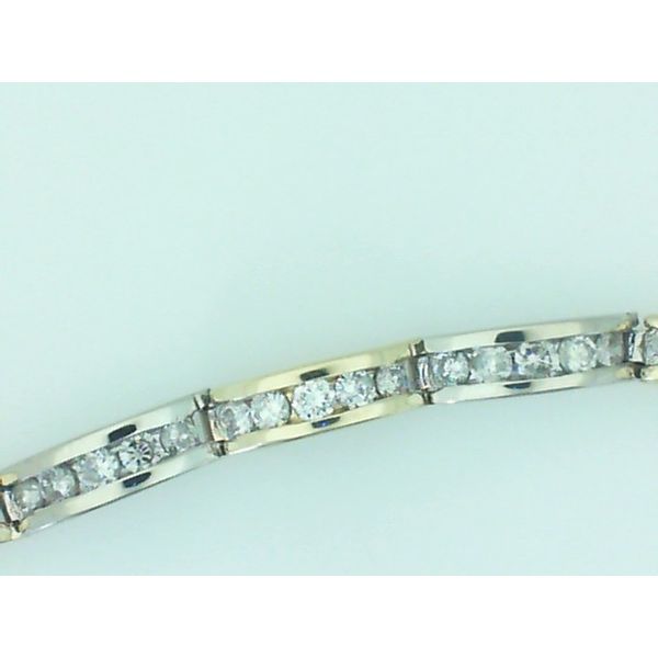 Bracelet Morgan's Jewelers Winona, MN