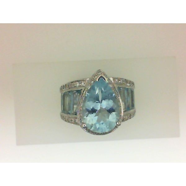 Fashion Ring Morgan's Jewelers Winona, MN