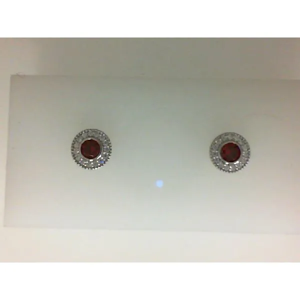Earrings Morgan's Jewelers Winona, MN