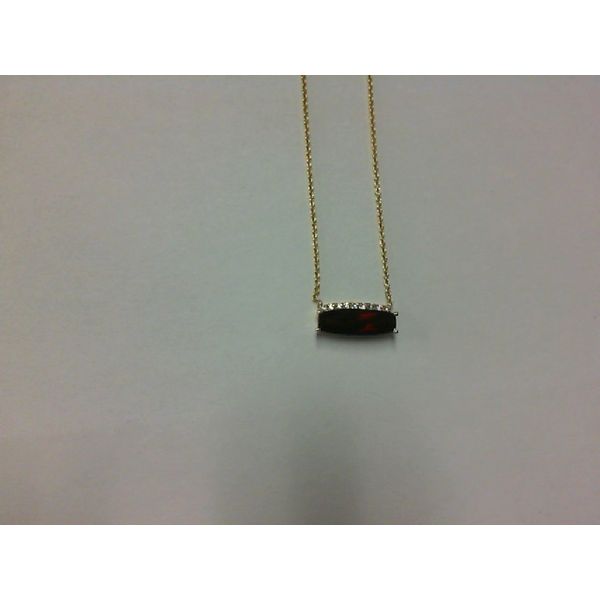 14Kt Yellow Garnet Cable Link Pendant Morgan's Jewelers Winona, MN