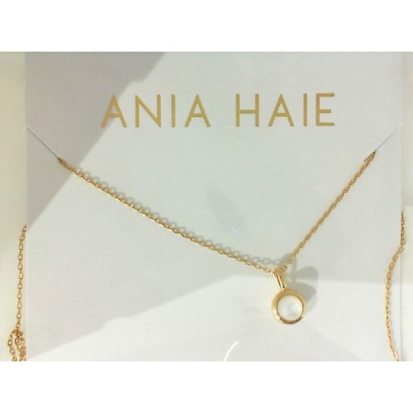 Yellow Sterling Silver Chain with Mother of Pearl Morgan's Jewelers Winona, MN