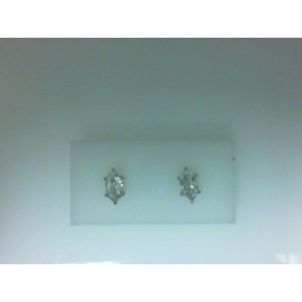 Earrings Morgan's Jewelers Winona, MN