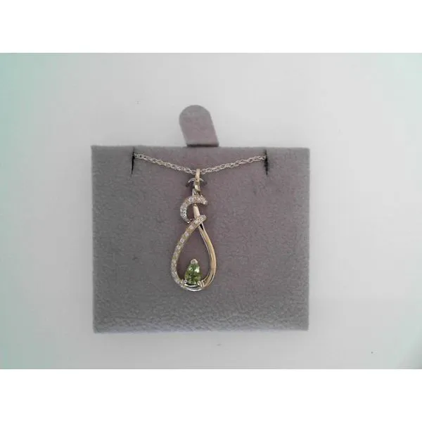 14K Yellow Gold & Diamond Sparkling Peridot Pendant