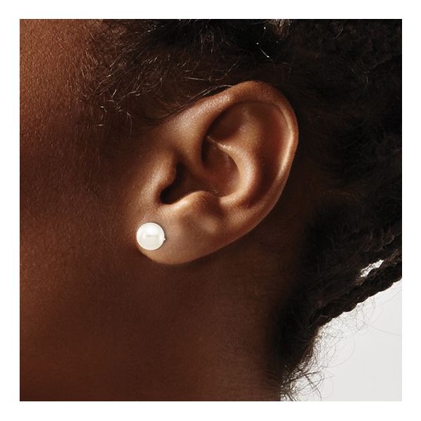14K Yellow Gold Pearl Stud Earrings Morin Jewelers Southbridge, MA