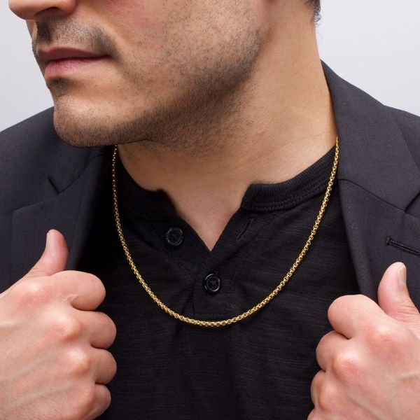 Two-Tone Box Chain Necklace Image 3 Morin Jewelers Southbridge, MA
