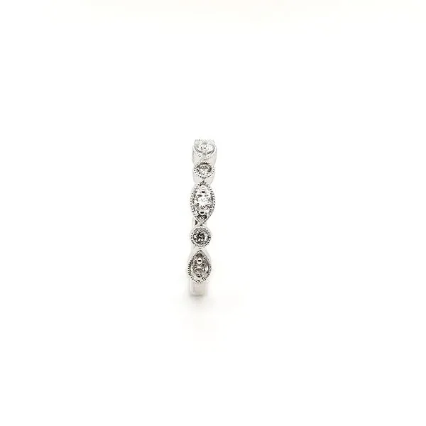 0.78 ctw Round Diamond Scallop Style Band Image 5 Morris Jewelry Bowling Green, KY