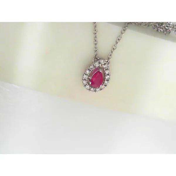 Gemstone Pendants Moseley Diamond Showcase Inc Lexington, SC