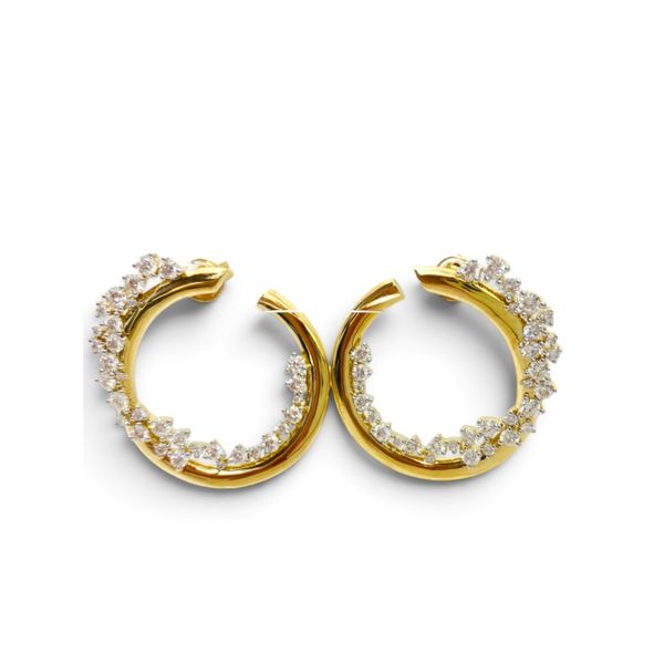 Graduated Diamond Hoop Earrings in 14K Yellow Gold – 2.23 CT TW Javeri Jewelers Inc Frisco, TX