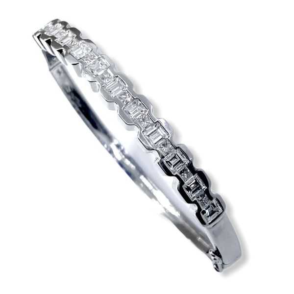 Princess and baguette diamond bangle 