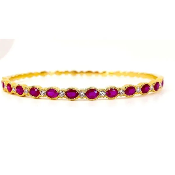 Bracelets & Bangles