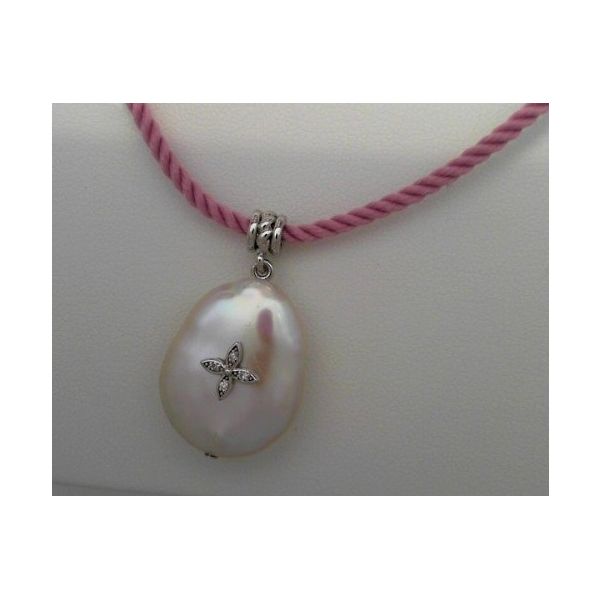 Pearl Necklace Oak Valley Jewelers Oakdale, CA