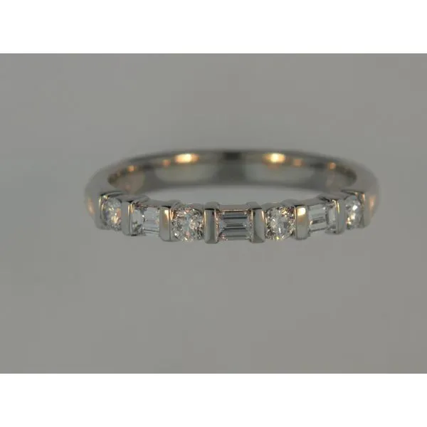 Lady's Platinum Wedding Band w/7 Diamonds Orin Jewelers Northville, MI