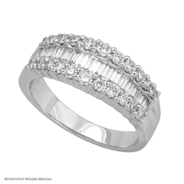 18 Karat White Gold Ring With 35 Diamonds Orin Jewelers Northville, MI
