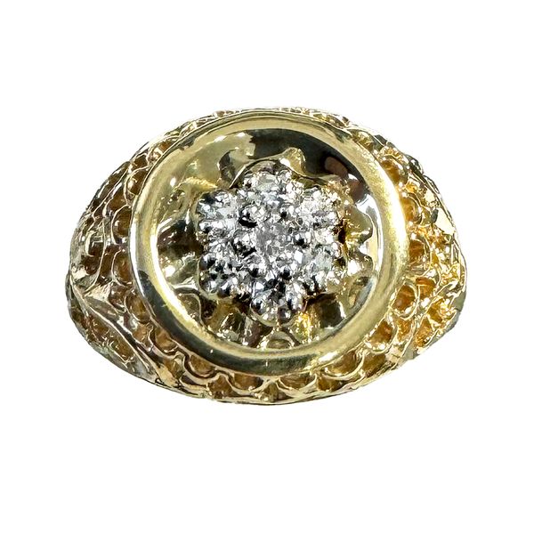 Estate - 18K Diamond Cluster Ring Orin Jewelers Northville, MI