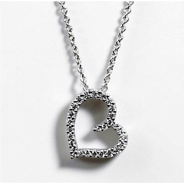Hearts on Fire 18K 