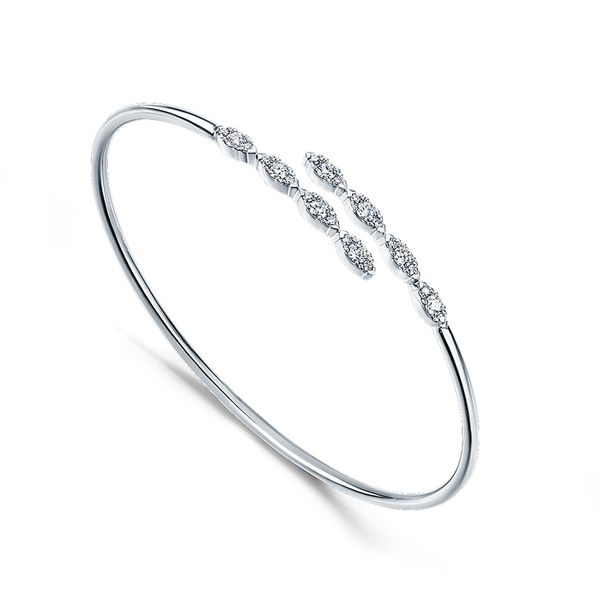 18K White Gold Aerial Marquise Flexi Bangle Bracelet By Hearts On Fire Image 3 Orin Jewelers Northville, MI