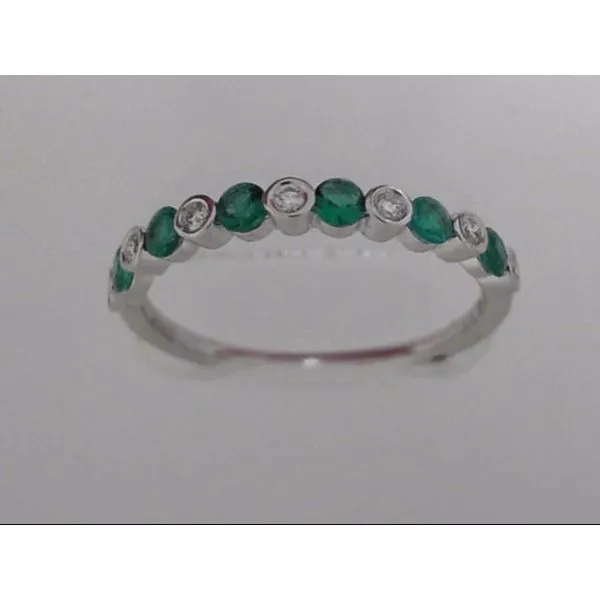 14k White Gold Emerald & Diamond Ring Orin Jewelers Northville, MI