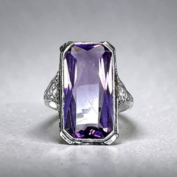 Estate Collection - 18K White Gold Vintage Amethyst Ring Orin Jewelers Northville, MI