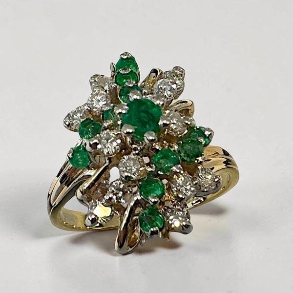 14K Emerald & Diamond Ring Orin Jewelers Northville, MI