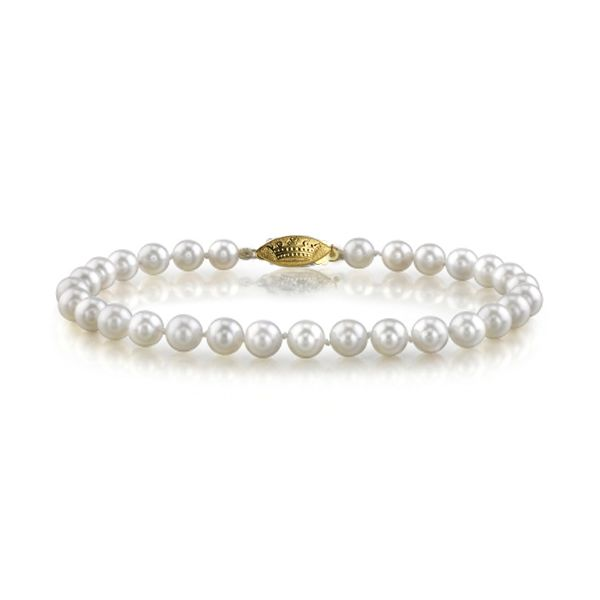 Lady's 14K Yellow Gold Clasp Bracelet W/23 White Pearls Orin Jewelers Northville, MI