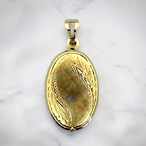 Estate Collection - 14K Yellow Gold Oval Carved Locket Orin Jewelers Northville, MI