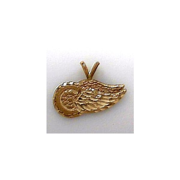 Estate - 14K Winged Wheel Charm Orin Jewelers Northville, MI