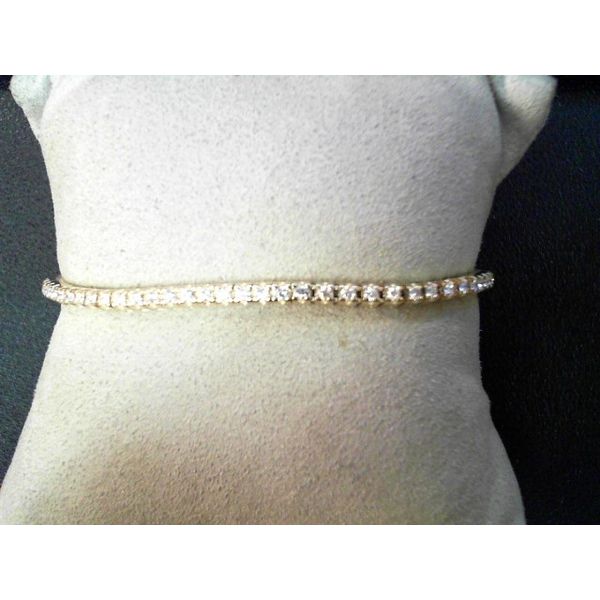 Lab Grown Diamond Bracelet Orloff Jewelers Fresno, CA