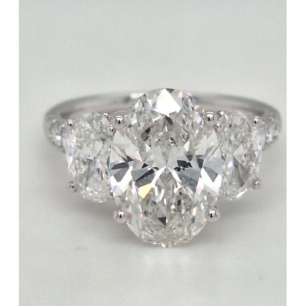 Lab Grown Diamond Ring Orloff Jewelers Fresno, CA