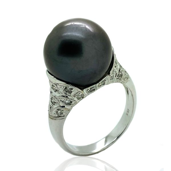 18K WHITE GOLD BLACK TAHITIAN PEARL RING Parkers' Karat Patch Asheville, NC