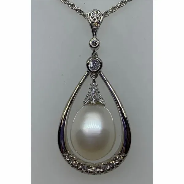 Pearl Pendant Parkers' Karat Patch Asheville, NC