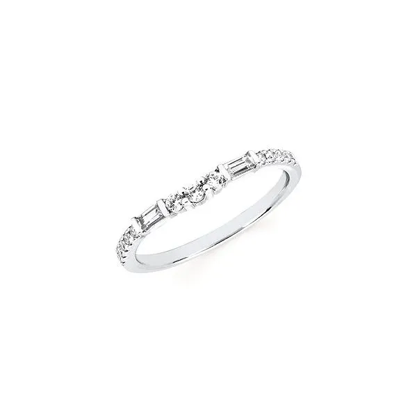 Ladies' Diamond Ring Pat's Jewelry Centre Sioux Center, IA